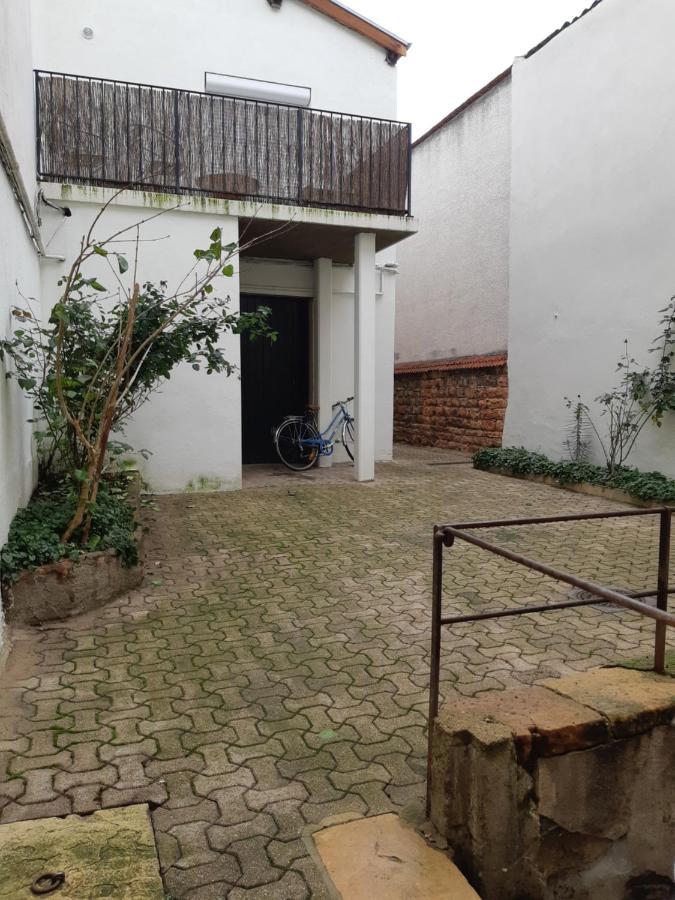 Rnb Locations Macon Apartman Kültér fotó