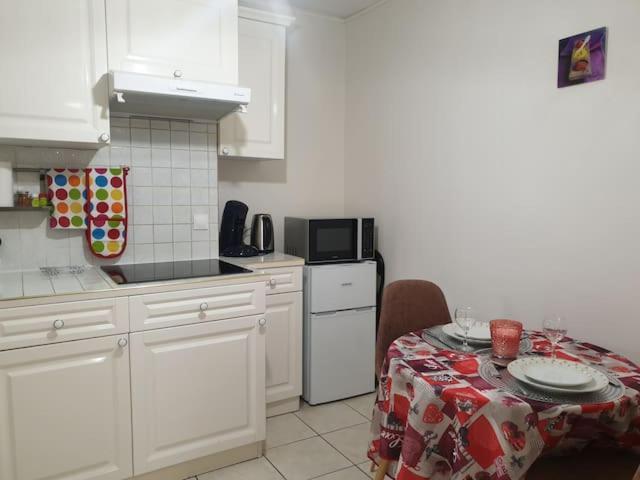 Rnb Locations Macon Apartman Kültér fotó